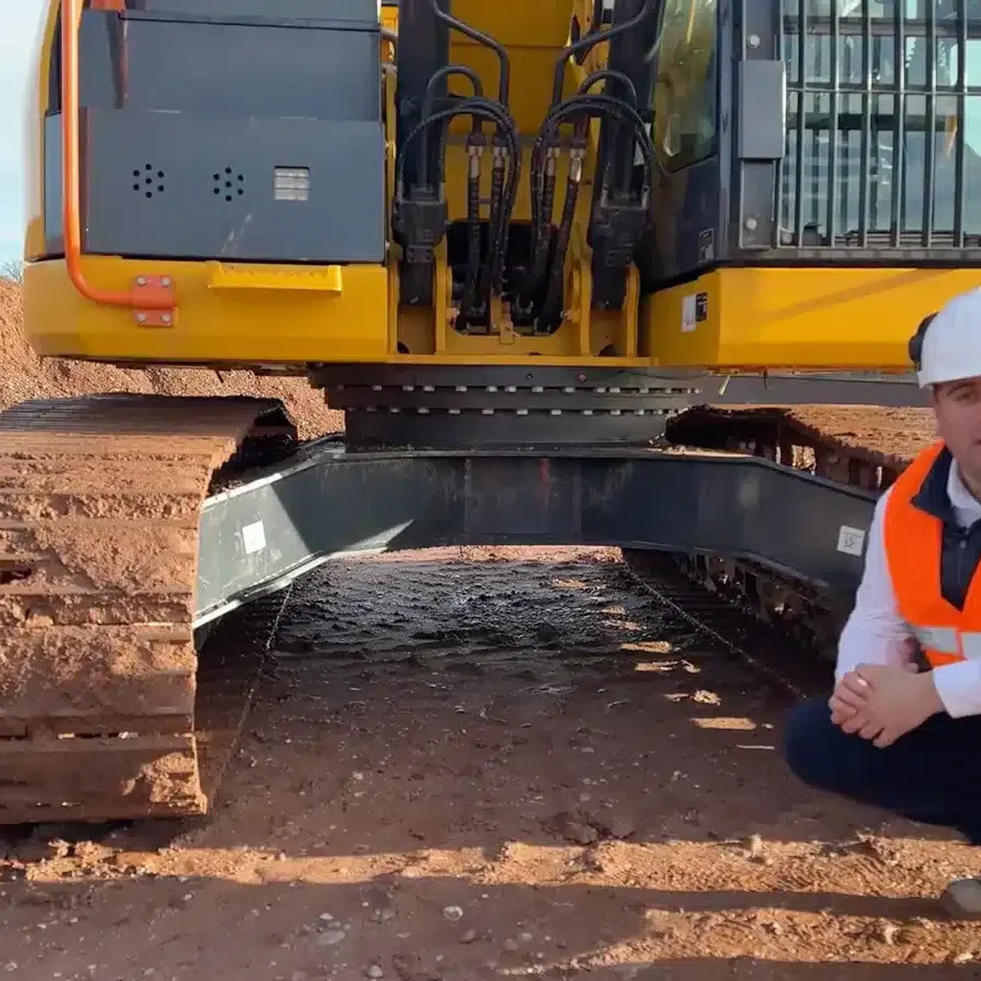 925FCR Excavator